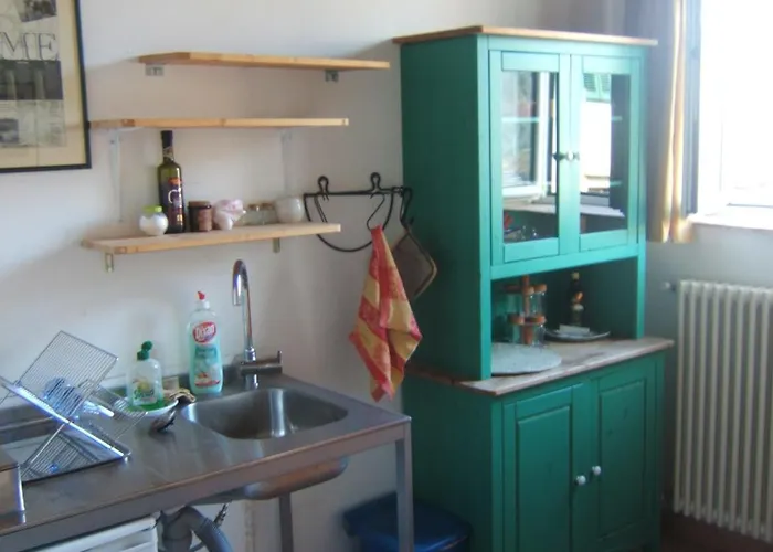 Olivella Ecological House *